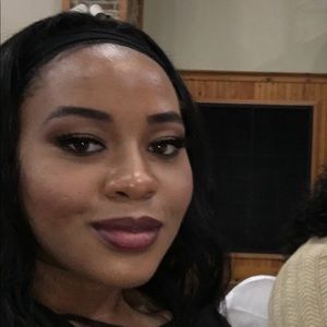 Meet your Posher, Areayla